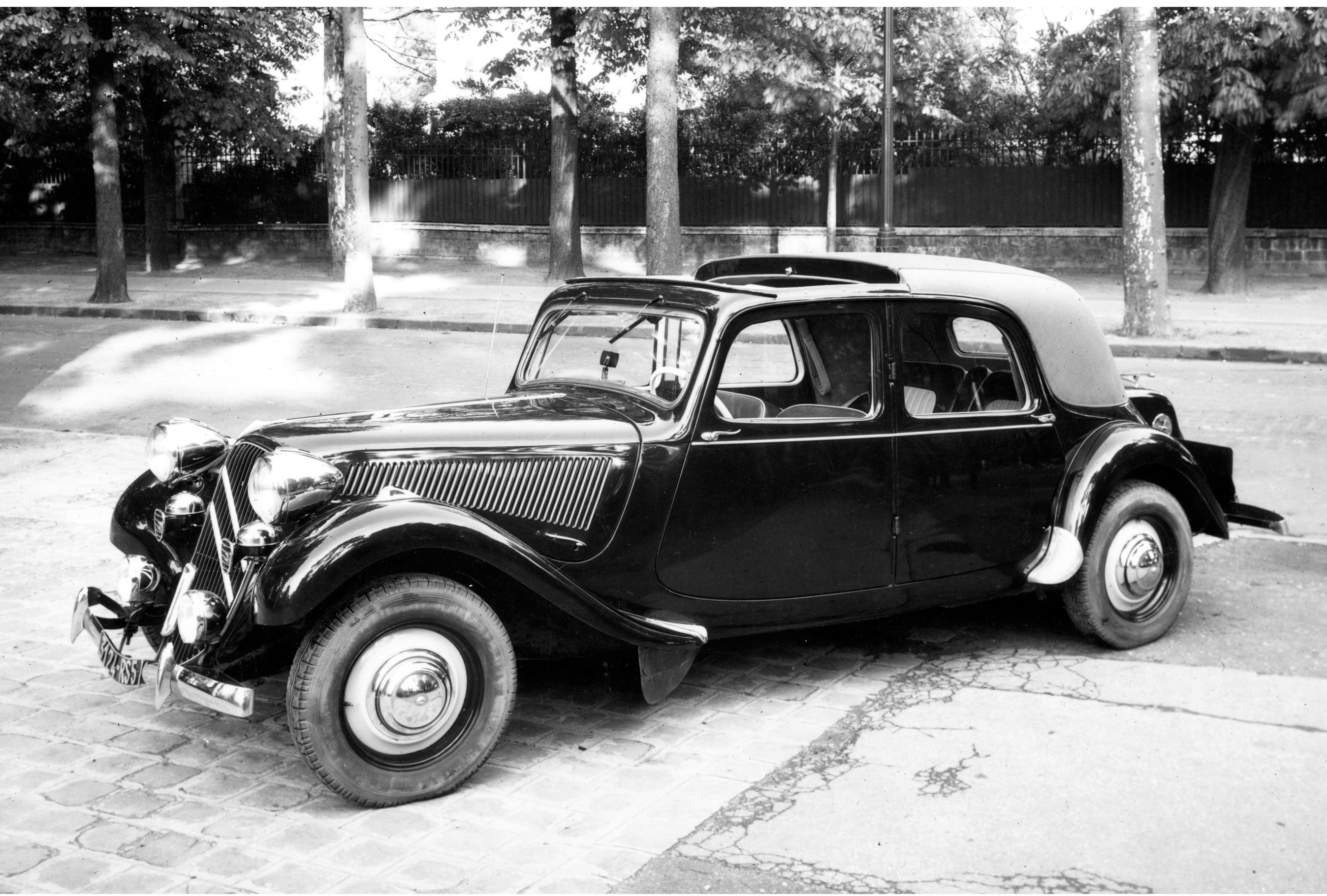 Citroen Traction Avant Buying Guide: The Innovator | Classic Car Passion