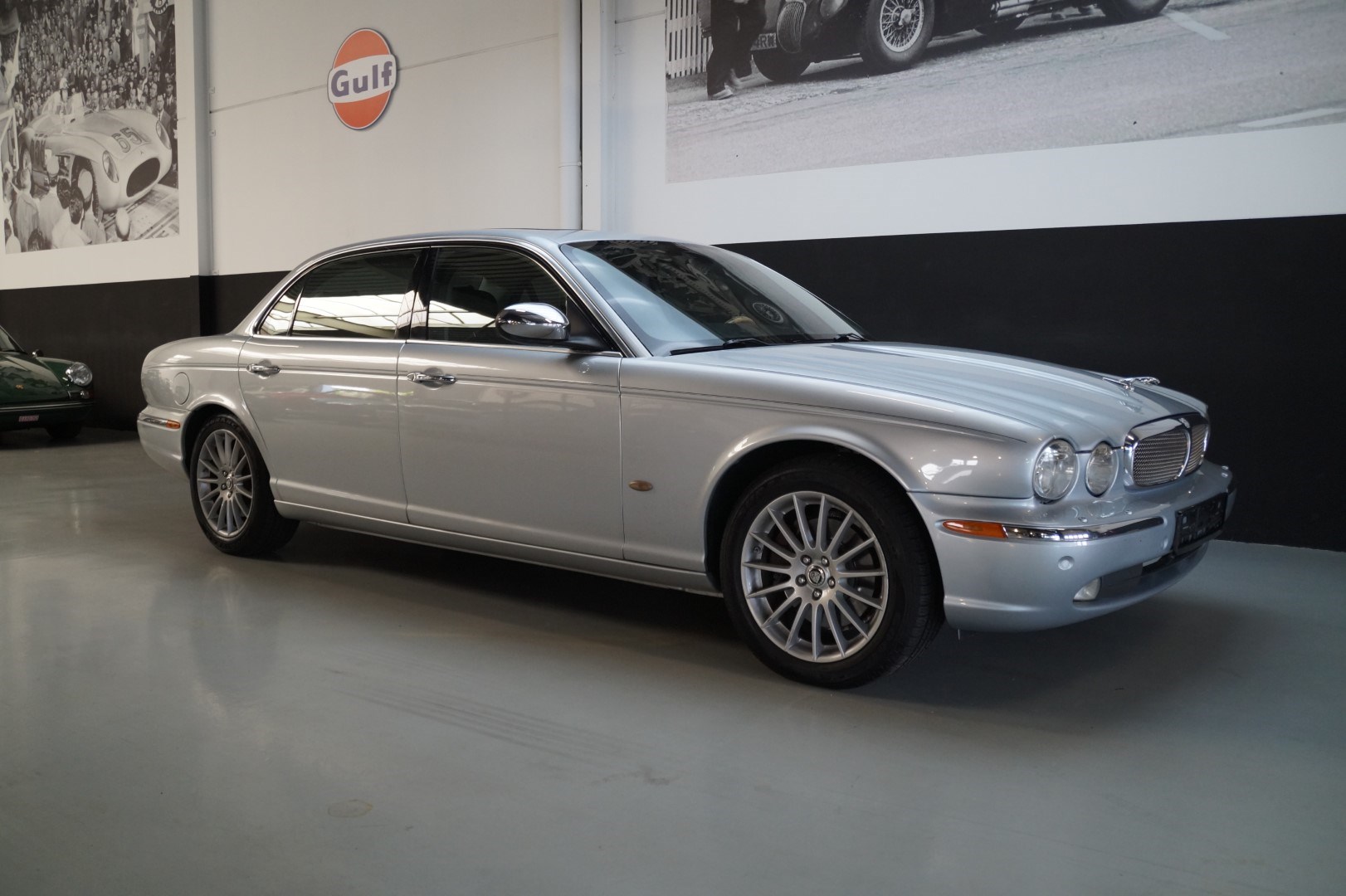 Jaguar XJR 2007