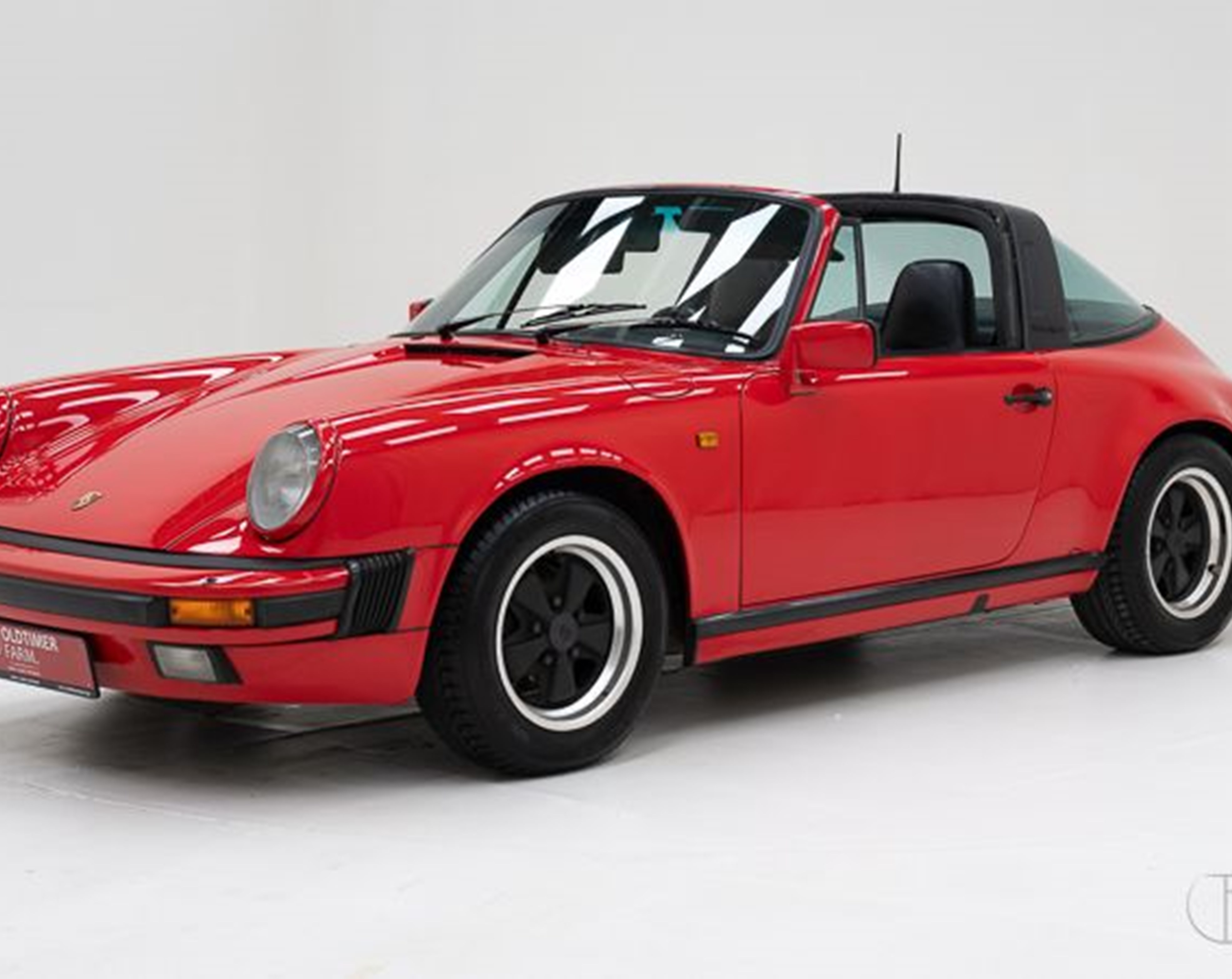 Porsche 911 3.2 Carrera Targa '86 CH0769